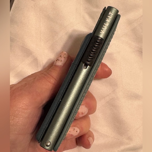 New! Vulkit Aluminum Security Wallet/Card Holder - RFID blocking - great gift! - Picture 5 of 10